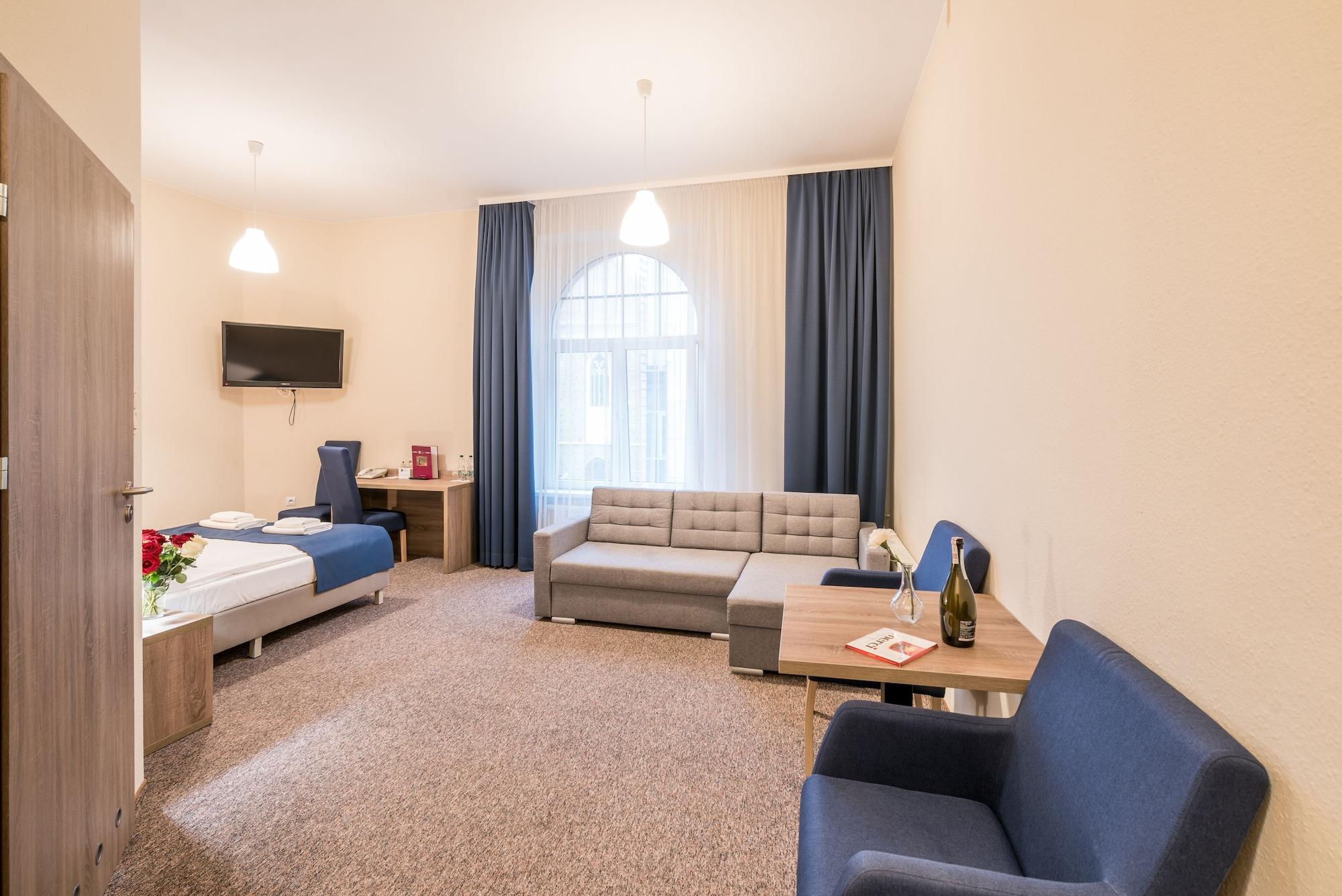 Hotel Lothus Вроцлав Екстериор снимка