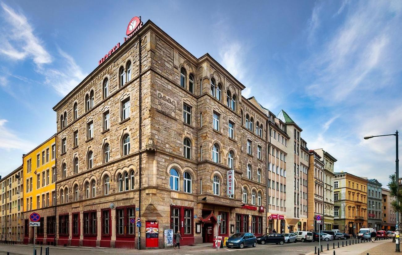 Hotel Lothus Вроцлав Екстериор снимка